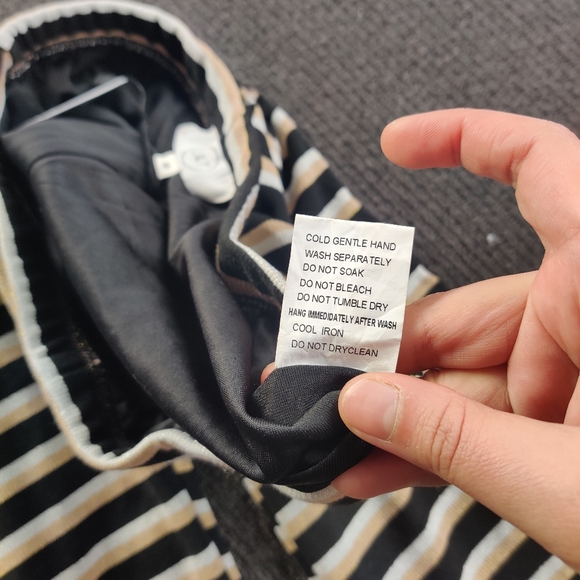 L&T|| BNWT|| Horizontal striped FLARE PANTS Size 10 - Picture 4 of 7